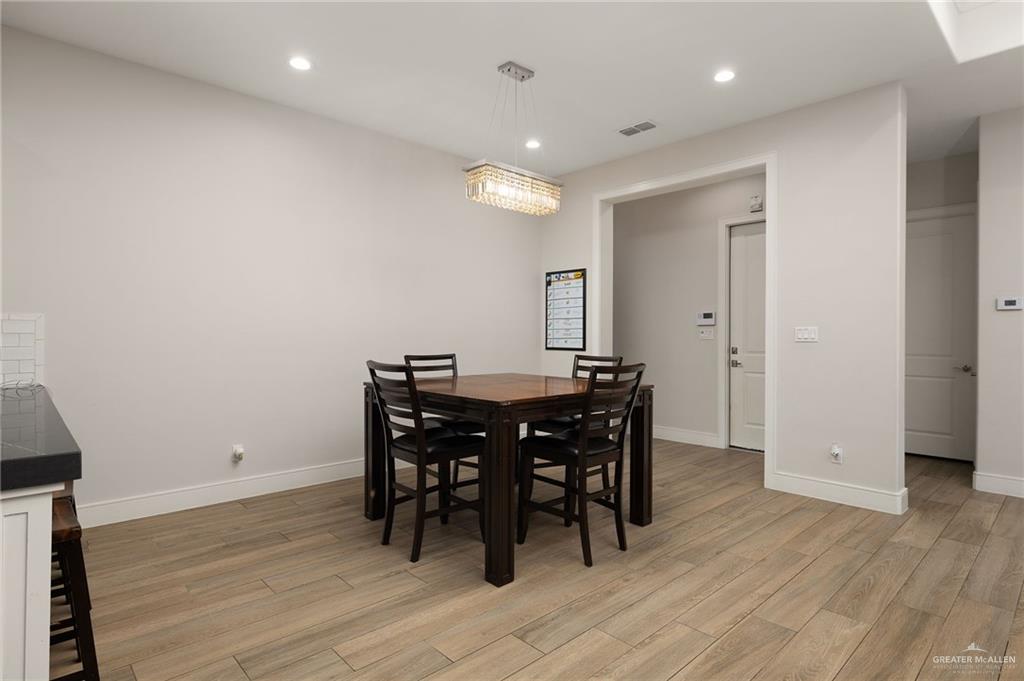Photo 6 of 2110 Thacker Lane