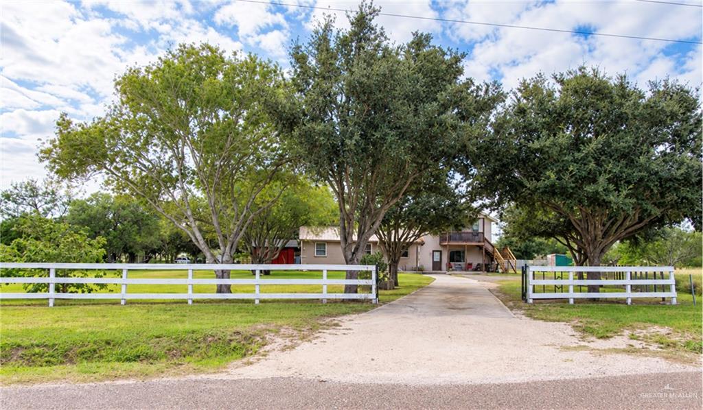 Photo 1 of 17976 Fm 1762, Raymondville