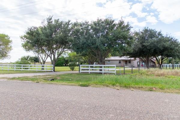 Photo 21 of 17976 Fm 1762