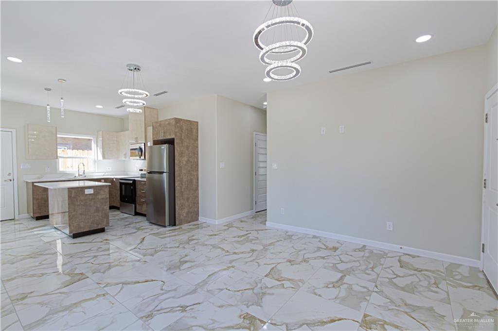 Photo 3 of 509 Emerald Avenue #1,2,3,4