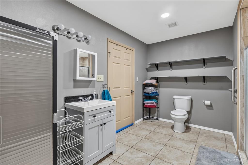 Photo 13 of 3906 Agassi Drive