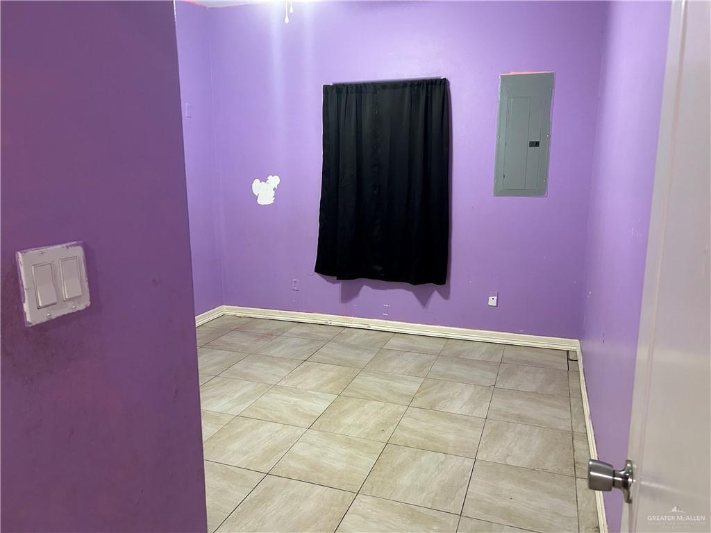 Photo 14 of 703 Linares Street