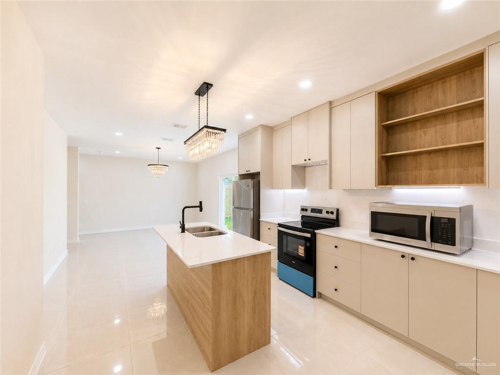 Photo 7 of 4213 Hummingbird Avenue #92