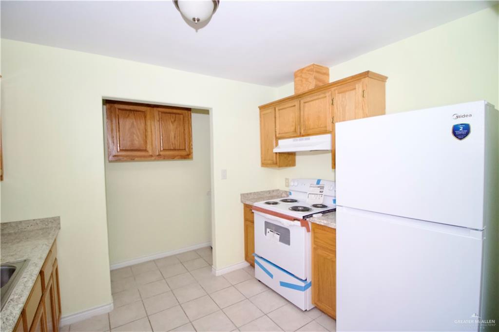 Photo 5 of 4004 Conners Drive