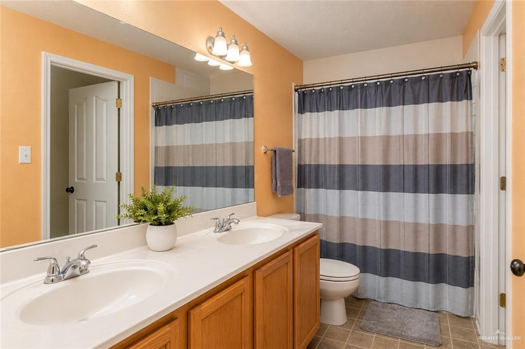 Photo 6 of 5713 34th Street
