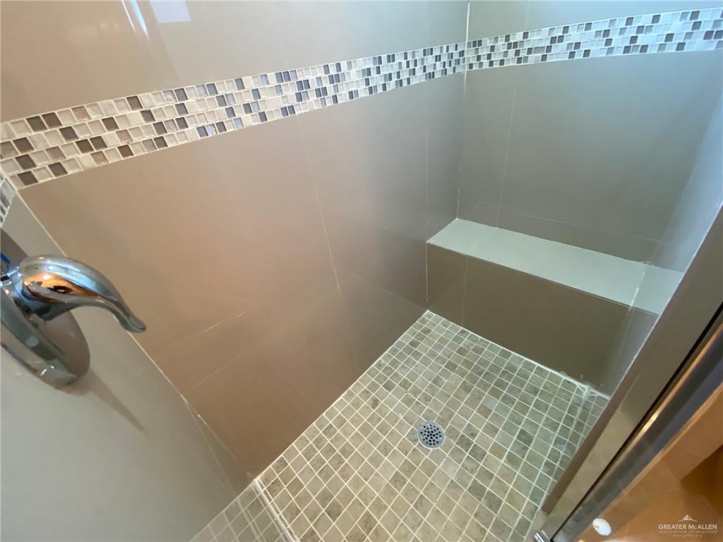 Photo 12 of 1204 Pineridge Avenue #4