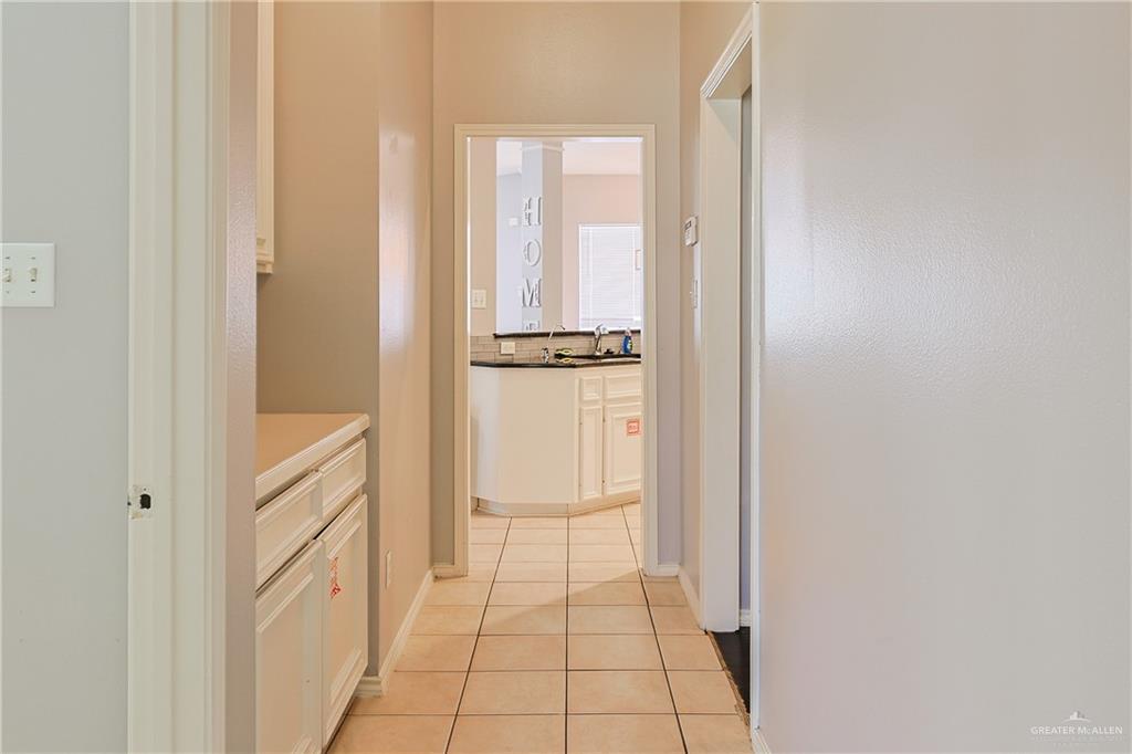 Photo 35 of 2805 Santa Susana Street