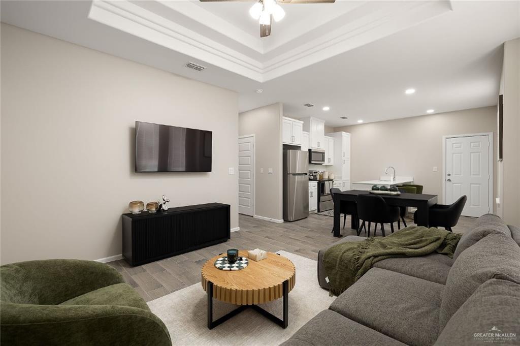 Photo 7 of 2809 Harrison Avenue #1