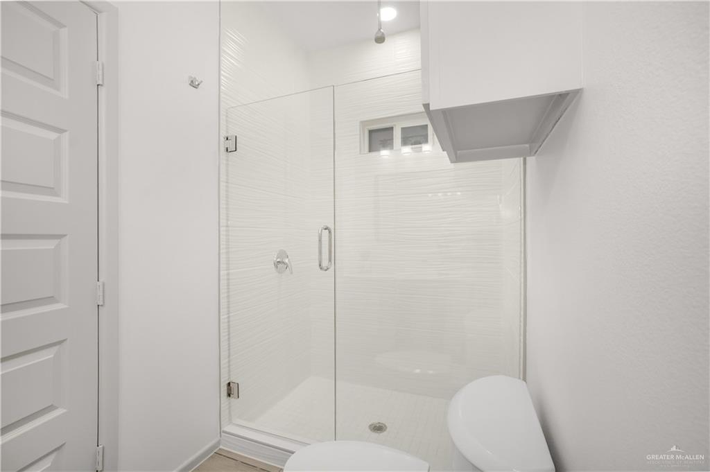 Photo 21 of 1501 Shavano Drive #3