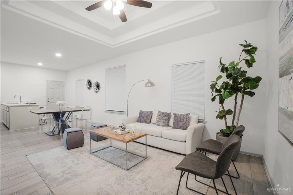 Photo 6 of 1501 Shavano Drive #3