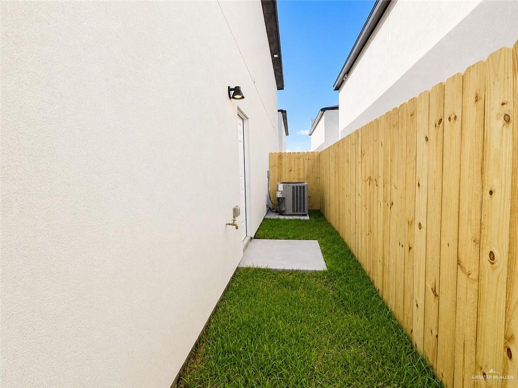 Photo 22 of 4213 Hummingbird Avenue #89