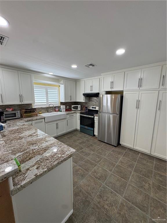 Photo 23 of 129 Esperanza Street