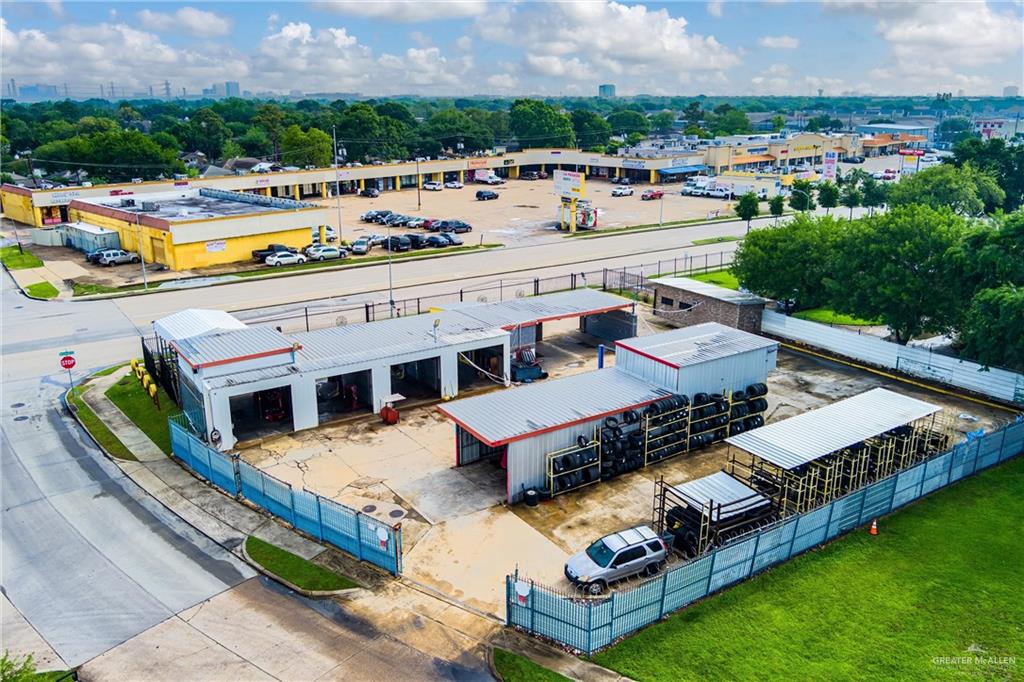 Photo 12 of 11361 Beechnut Street