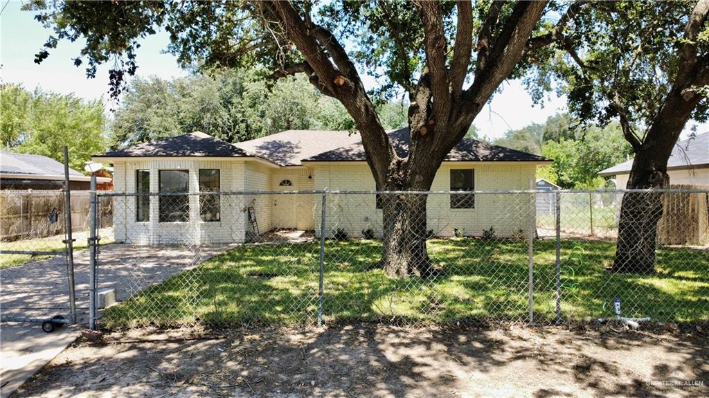 Photo 36 of 106 Aldrin Street