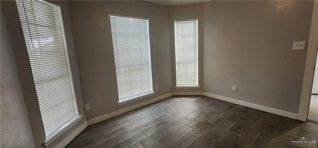 Photo 24 of 421 Casiano Street