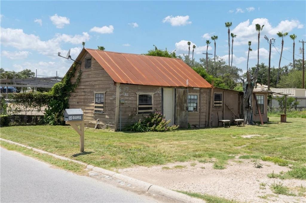 Photo 1 of 115 Gore Avenue, Pharr