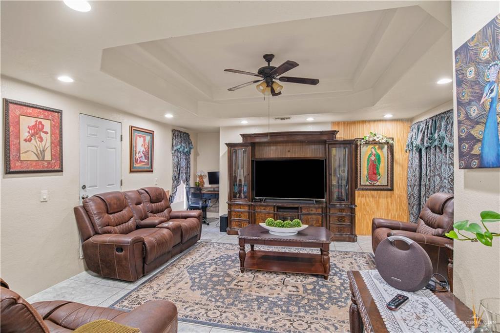 Photo 7 of 3300 Pradera Street