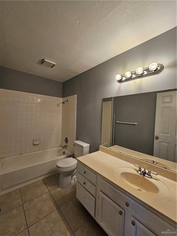 Photo 11 of 4803 Hamilton Wolfe Road #106