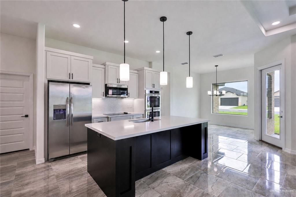 Photo 4 of 6213 Willow Wood Lane