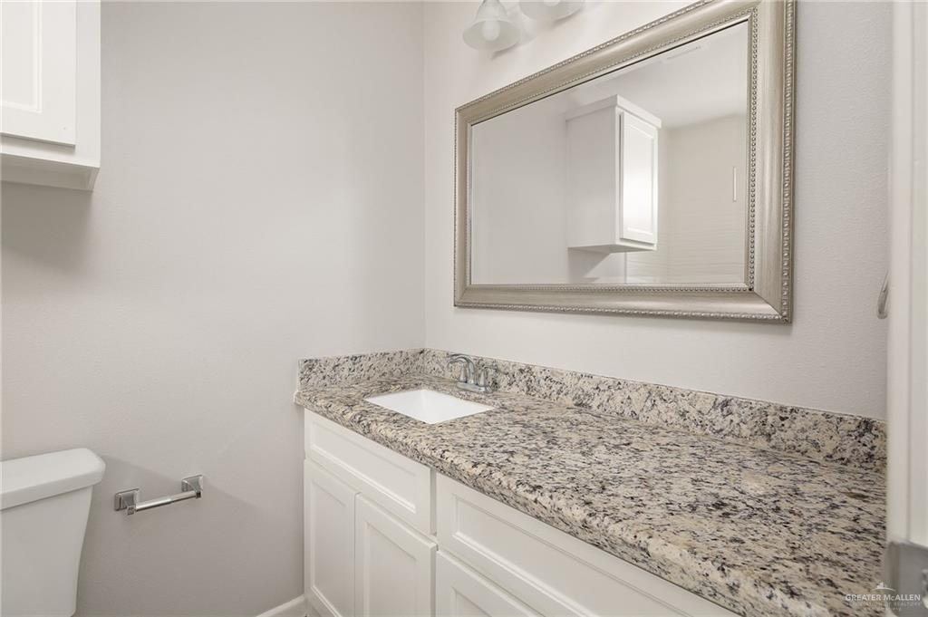 Photo 9 of 1413 Alta Vista Drive