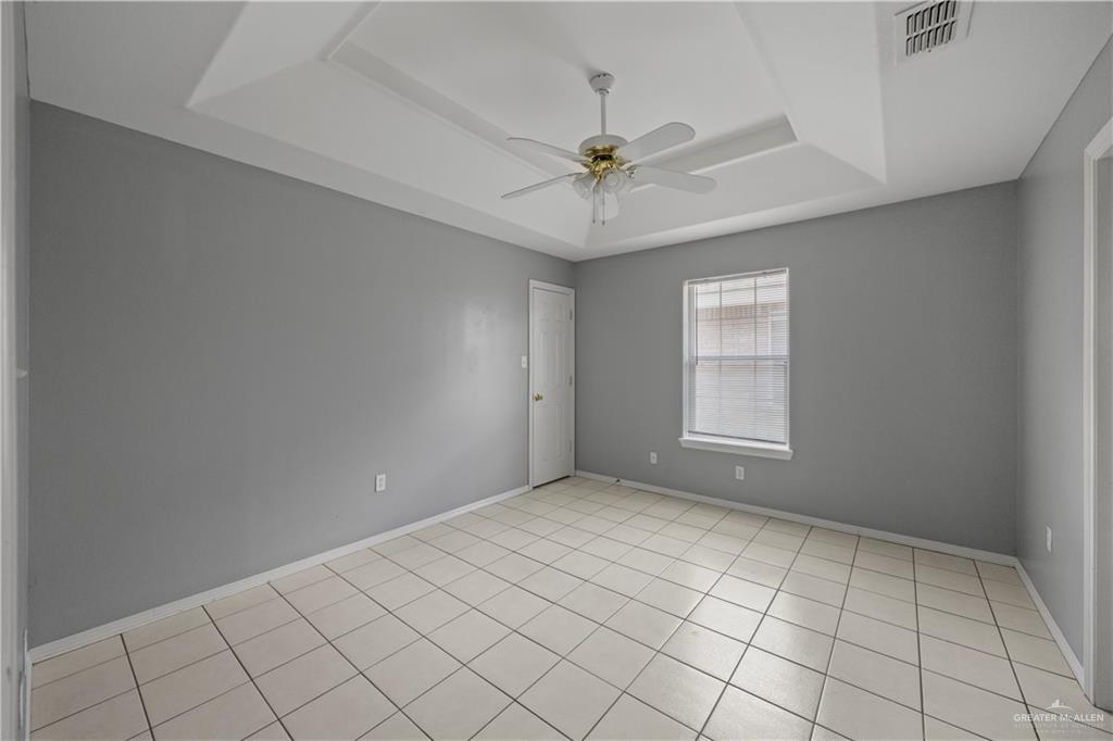 Photo 9 of 2205 Erica Street