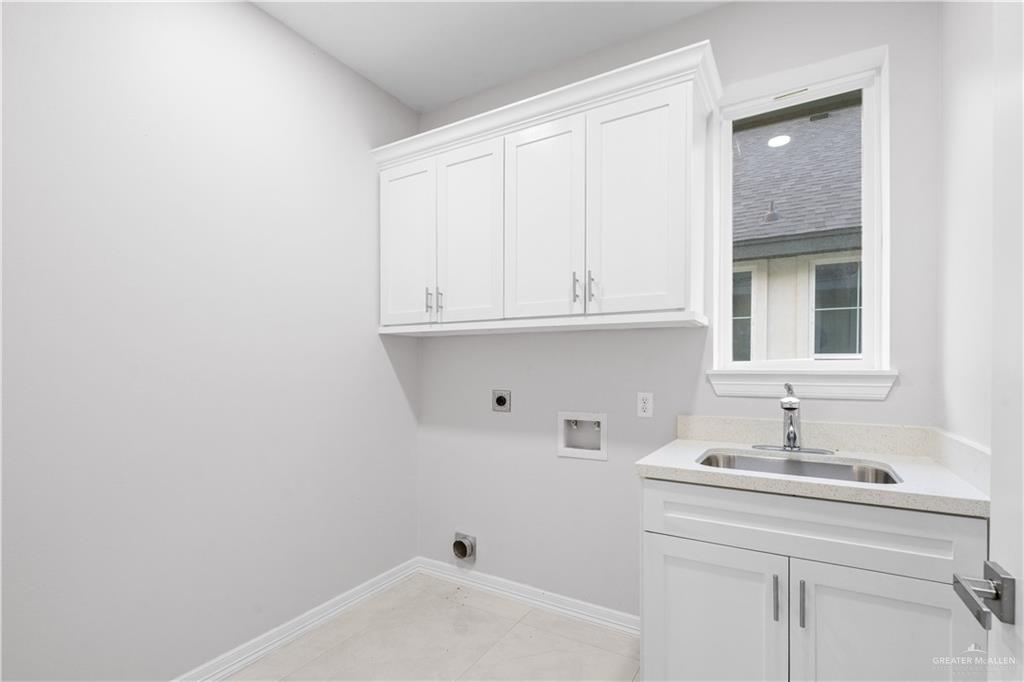 Photo 11 of 1812 Diplomat Drive