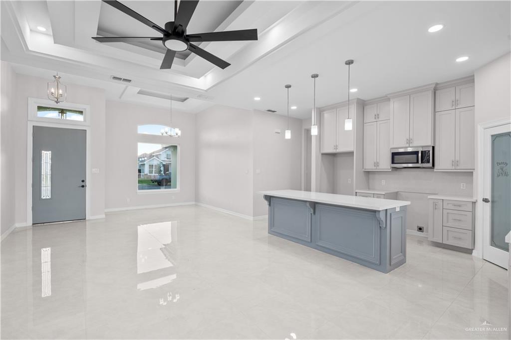 Photo 4 of 1812 Diplomat Drive