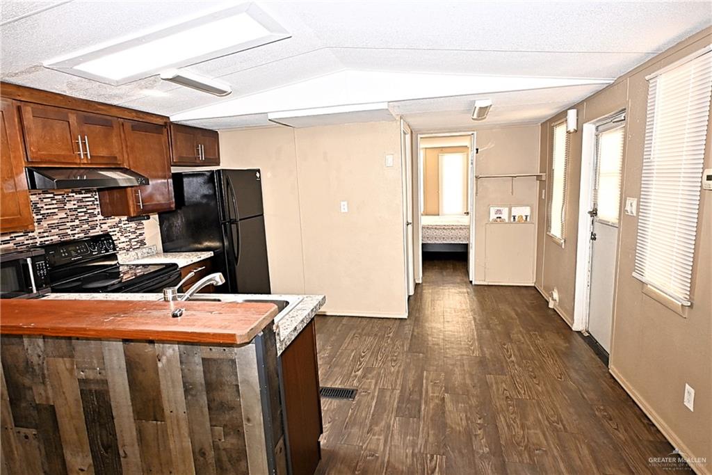 Photo 7 of 834 13th Street