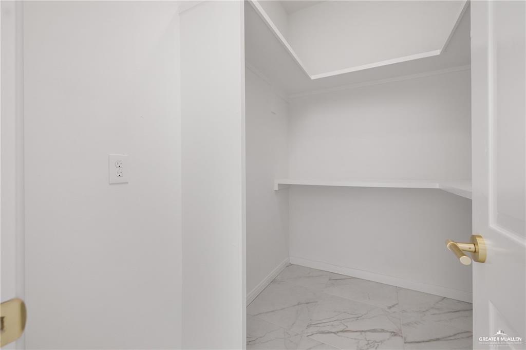 Photo 13 of 954 Milanos Road