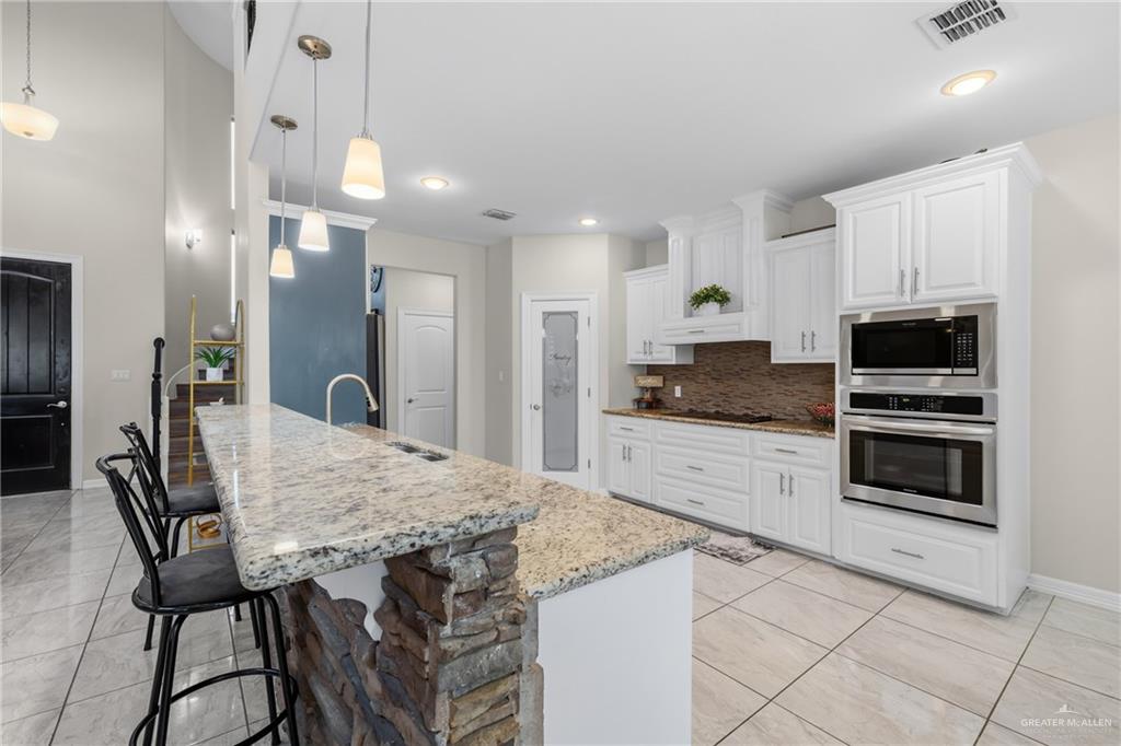 Photo 6 of 1904 Ridgeway Circle