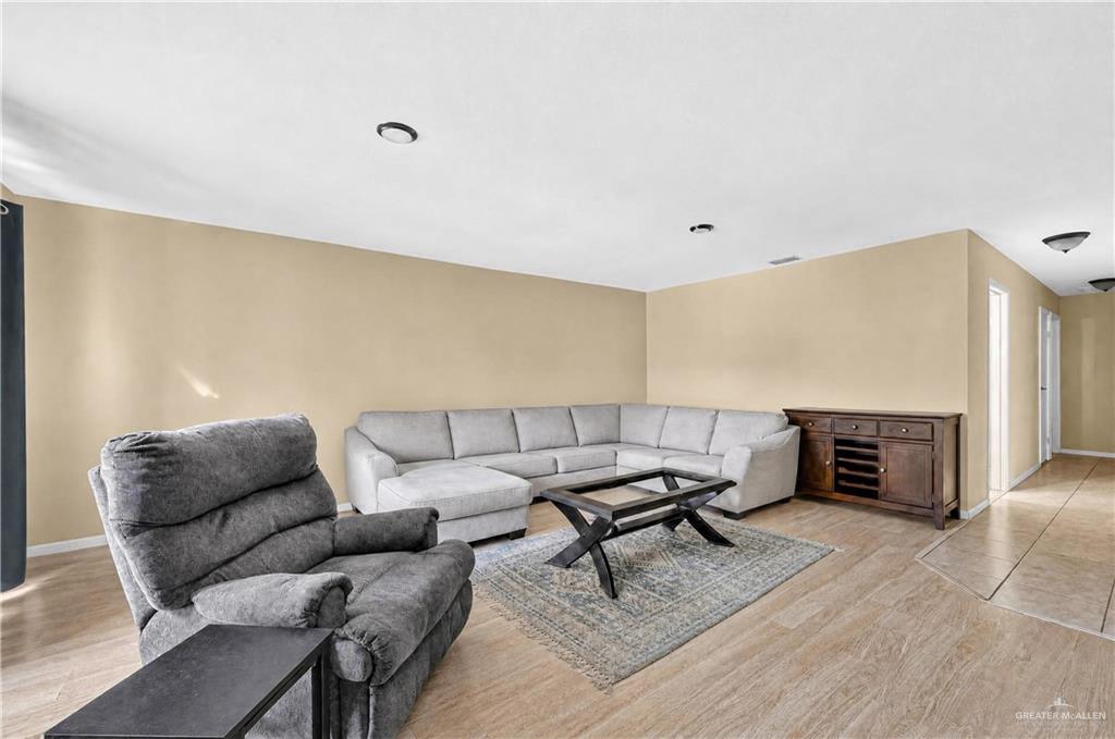 Photo 8 of 700 Fern Avenue #19