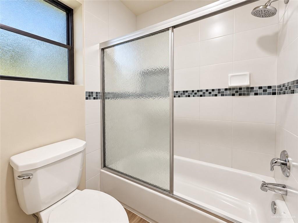 Photo 11 of 2101 Jonquil Avenue