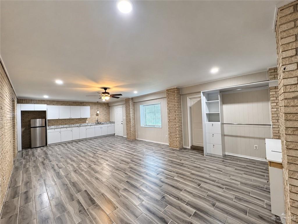 Photo 24 of 2101 Jonquil Avenue