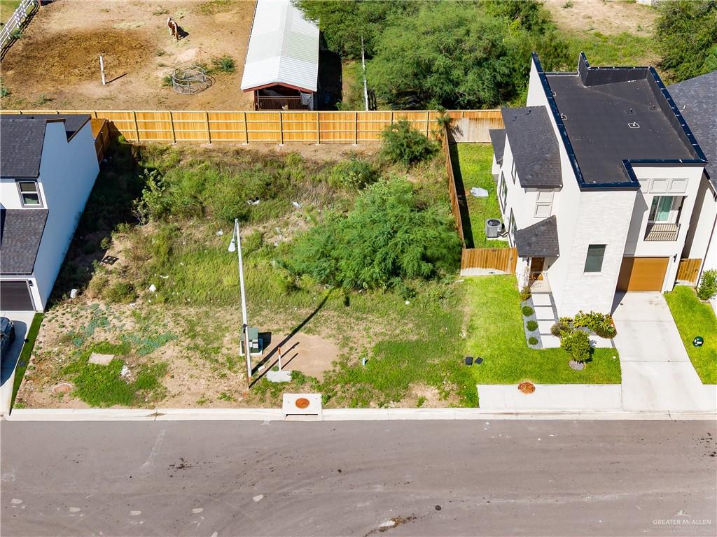 Photo 3 of 2707 Harmony Street