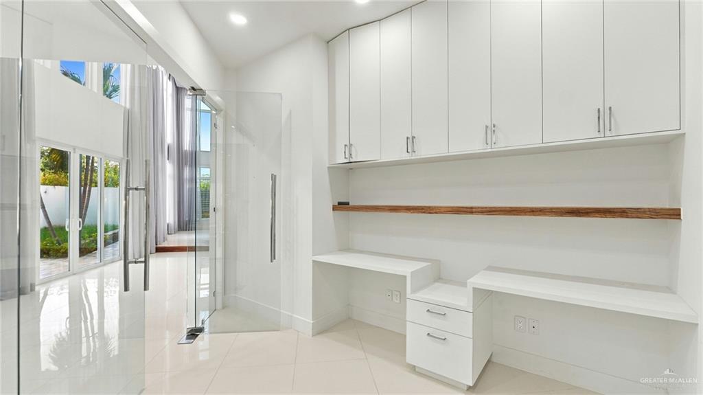 Photo 16 of 4200 Worthington Avenue