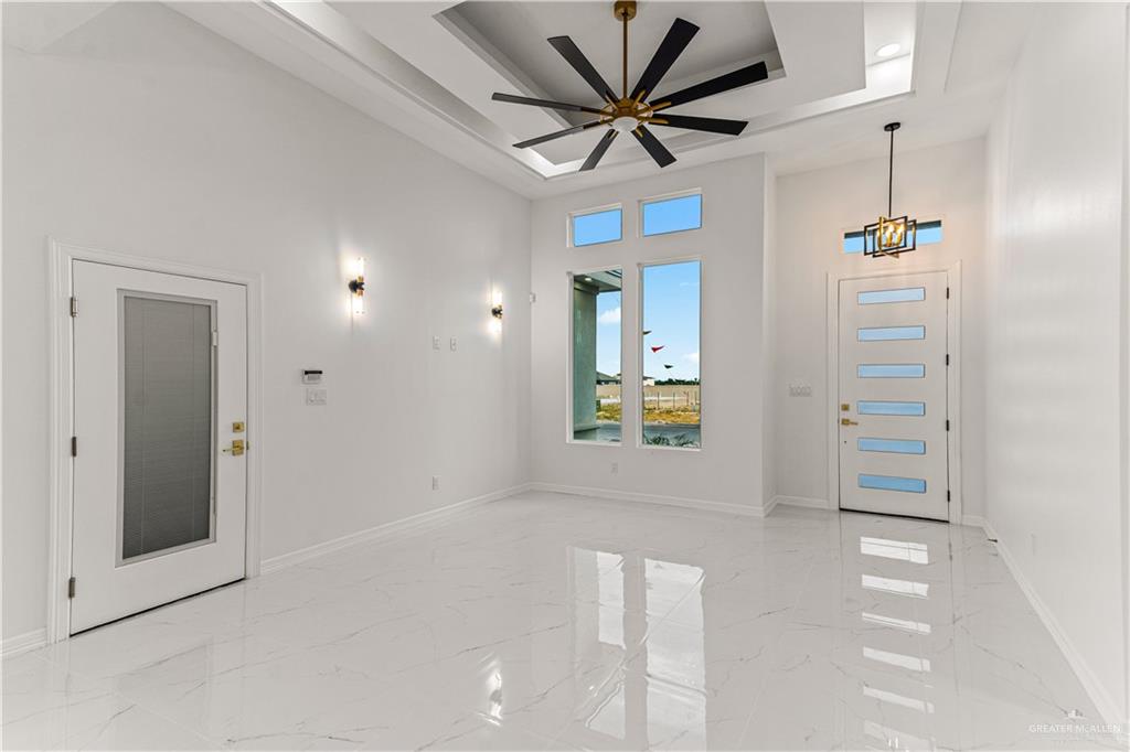 Photo 14 of 801 Corales Street