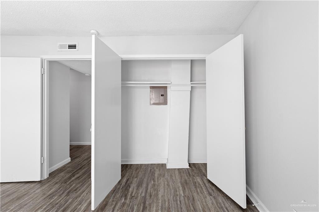 Photo 6 of 2425 Barnard Road #6-C
