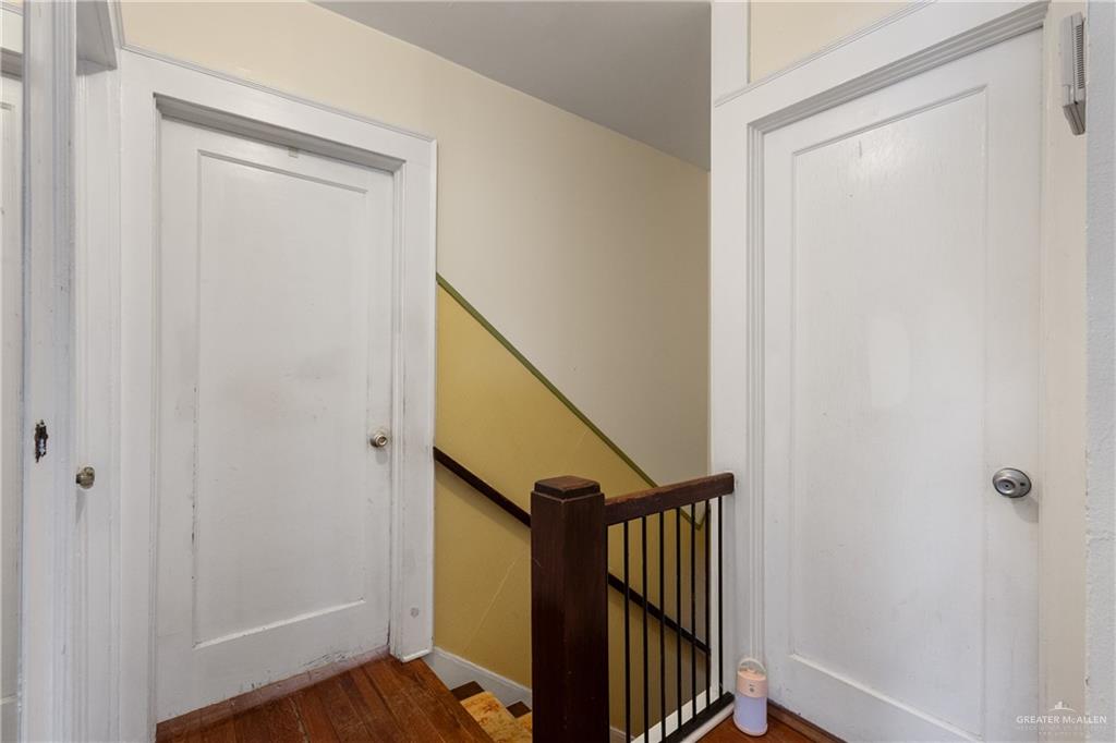 Photo 26 of 906 6th Street