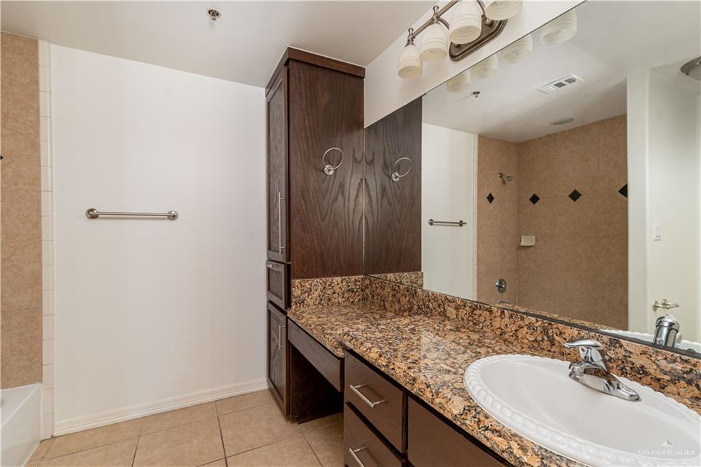 Photo 9 of 1307 Fig Avenue #B