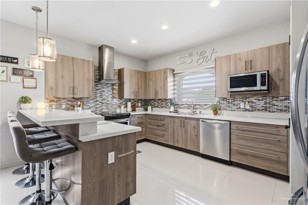 Photo 7 of 1511 Montecruz Street