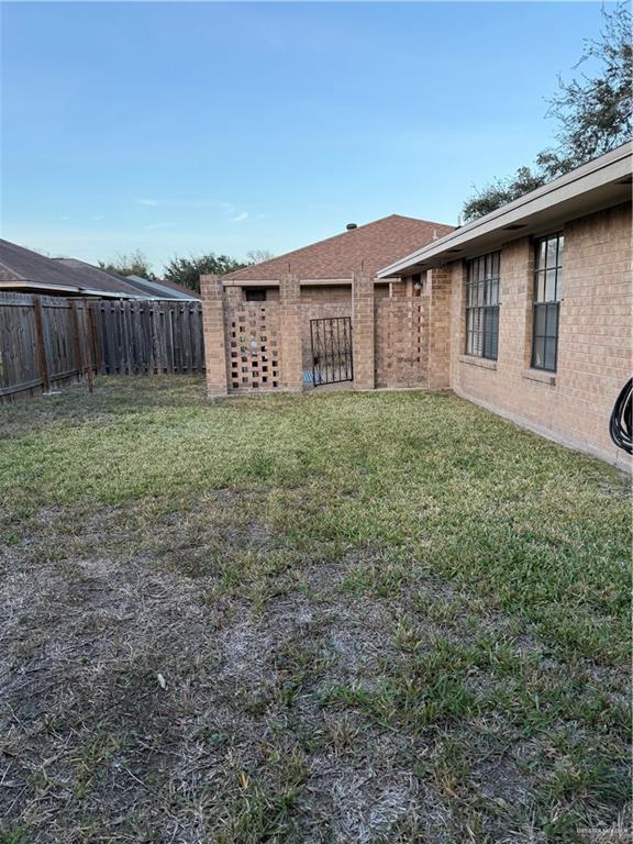 Photo 13 of 2303 Wisteria Avenue