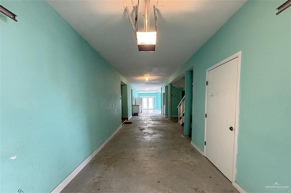 Photo 44 of 124 Retama Street