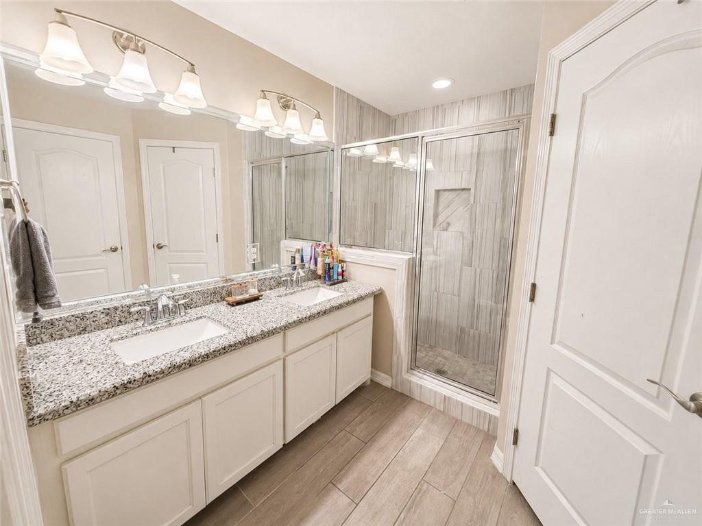 Photo 7 of 3816 Zenaida Avenue