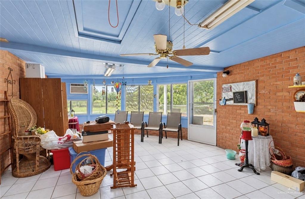 Photo 16 of 1311 Scobey Avenue