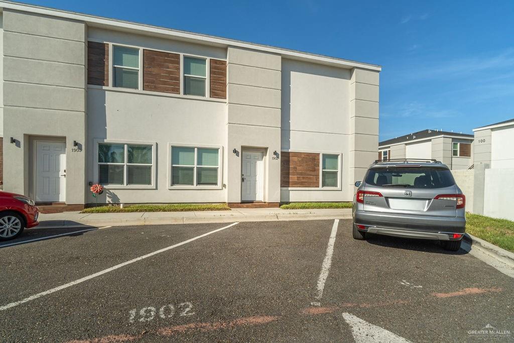 Photo 2 of 901 Yuma Avenue #1902