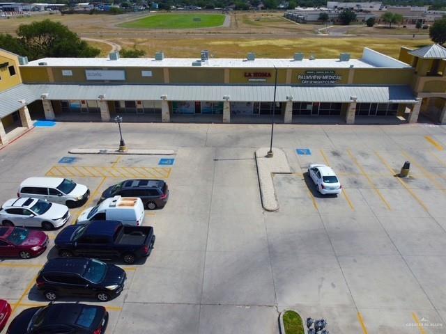Photo 4 of 810 Veterans Boulevard