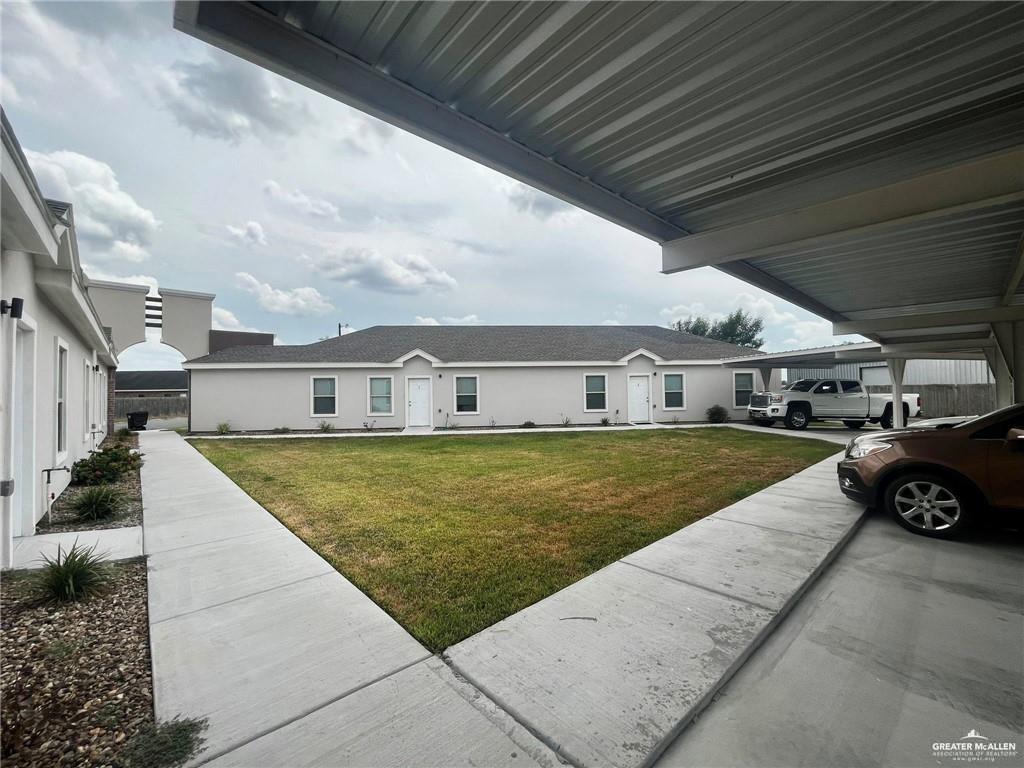 Photo 2 of 2812 Rosemary Drive #1