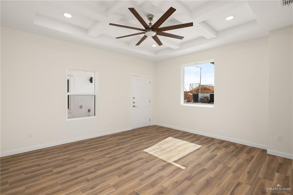 Photo 5 of 609 Onyx Avenue #1
