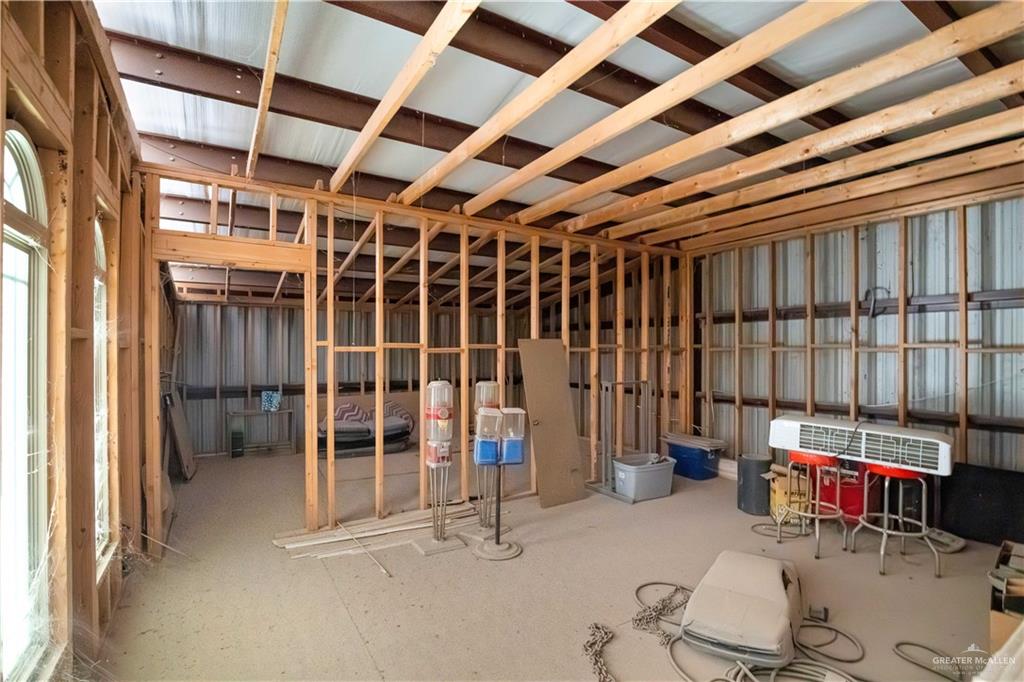 Photo 21 of 3910 La Homa Road