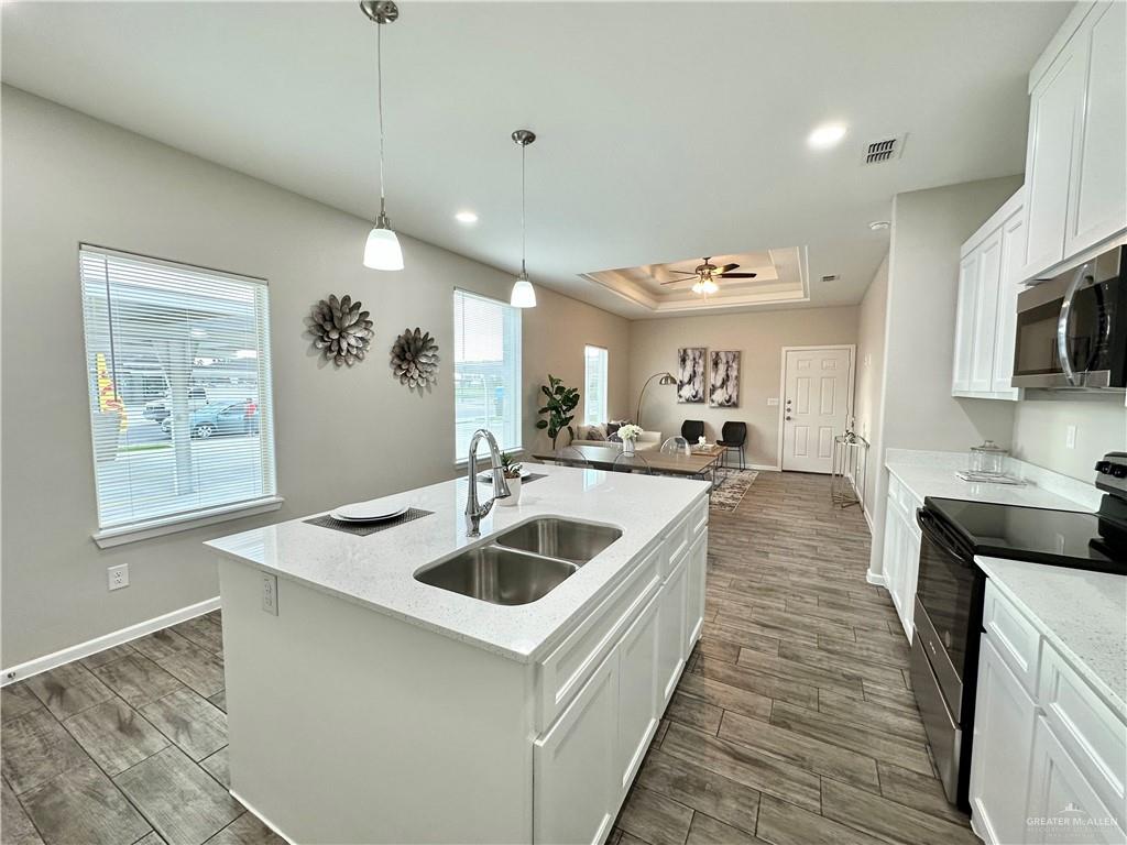 Photo 7 of 1300 Yankton Street